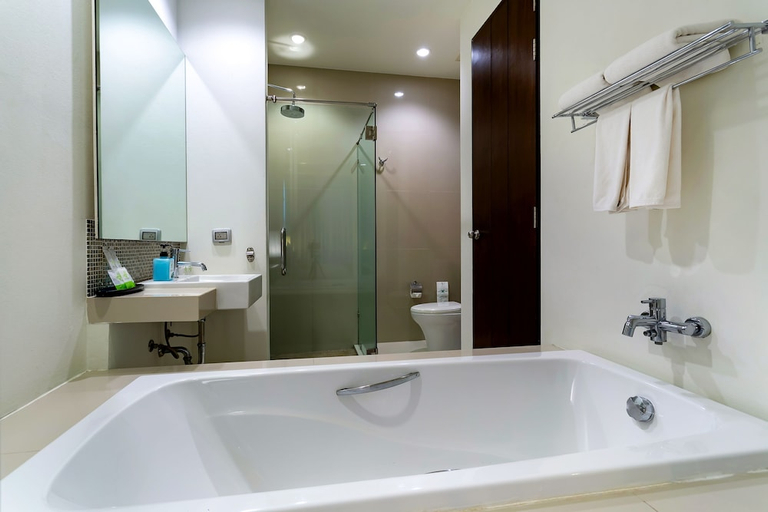 Bathroom 5, The Palmery Resort, Phuket Island