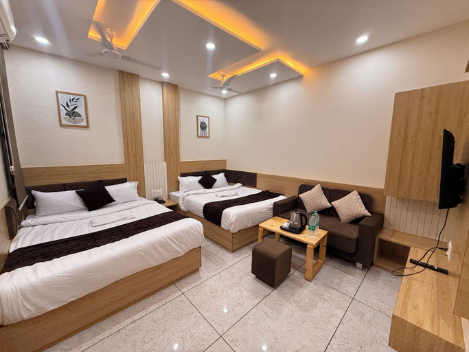 Bedroom 3, Hotel Kusum Kunj, Ujjain