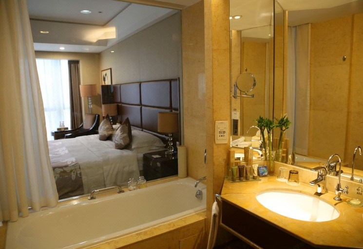 Bathroom 5, Century Kingdom, Shenzhen