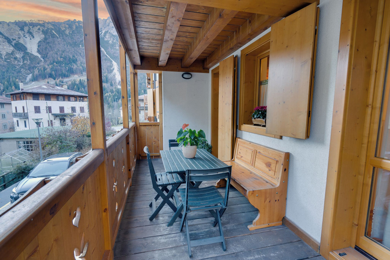 Terrace/patio, Borgo Nuovo Deluxe con Disney+, 2 Parcheggi, Udine