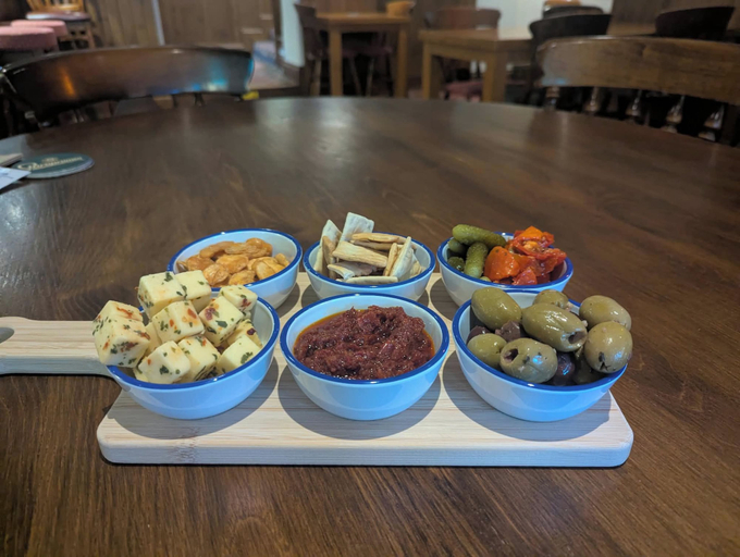 Food & Drinks 5, The Globe Inn, Devon