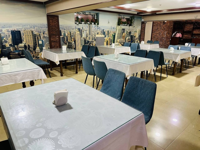 Food & Drinks, Western Hotel, Tashkent City