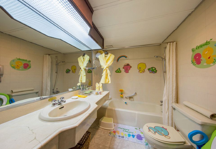 Bathroom 3, Yindo Jasper Hotel Zhuhai, Zhuhai
