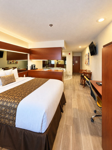 Bedroom 4, Microtel Inn & Suites by Wyndham Dover, Strafford