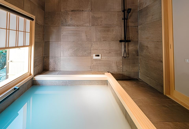 Bathroom 5, Kyoran Ryugetsutei, Kyoto