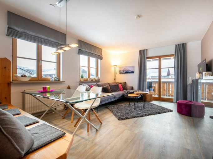 Primary image, Holiday Apartment With 1 Bedroom, Garmisch-Partenkirchen