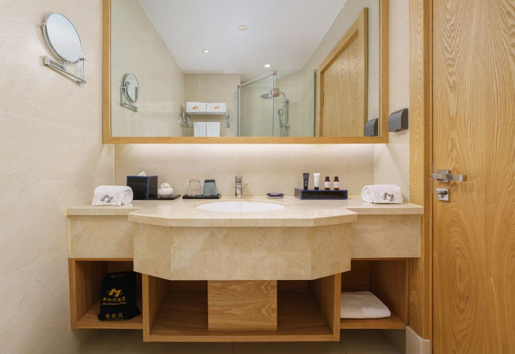 Bathroom 4, New Hongyun Hotel, Tieling