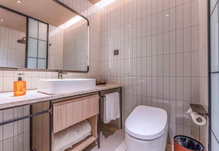 Bathroom 3, Orange Hotel Pingdu Qingdao Road, Qingdao