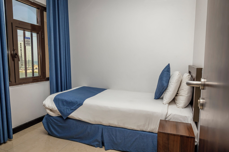 Bedroom 3, Golden Tulip Al Khobar Suites, Al Khobar
