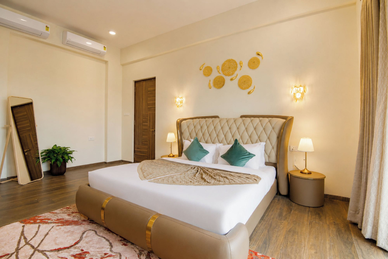 Room 4, ELIVAAS signature Eulophia 3BHK Villa, Pune