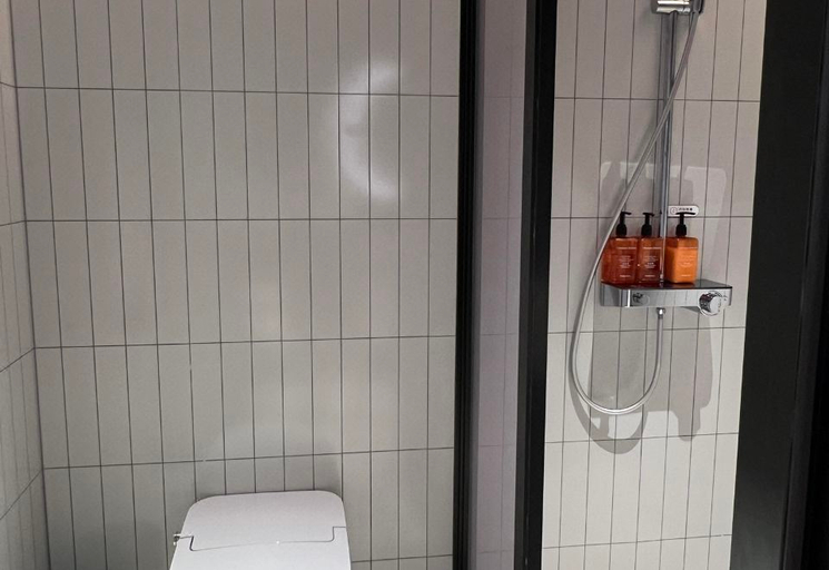 Bathroom 3, Orange Hotel Jinan CBD China Resources Land Plaza, Jinan