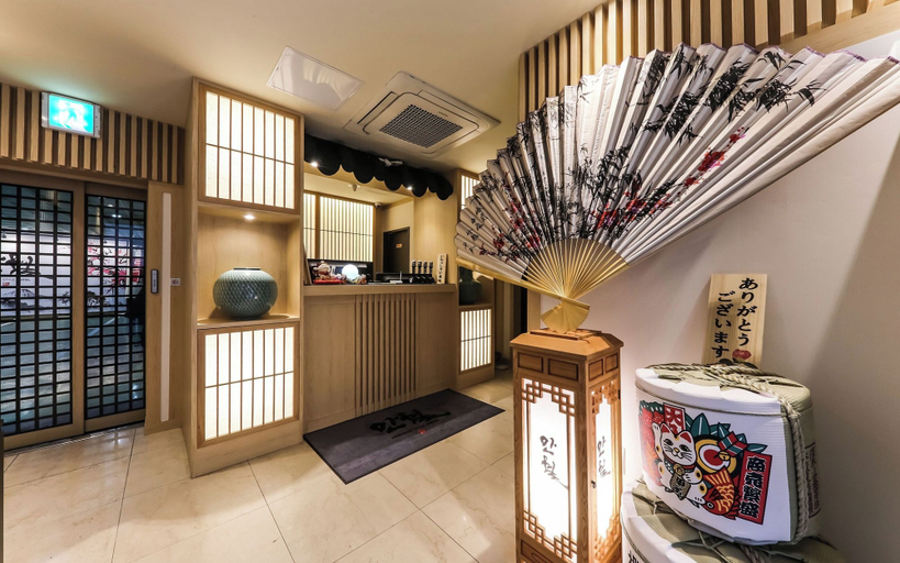 Others 4, Jungni Manwol Hotel, Daedeok