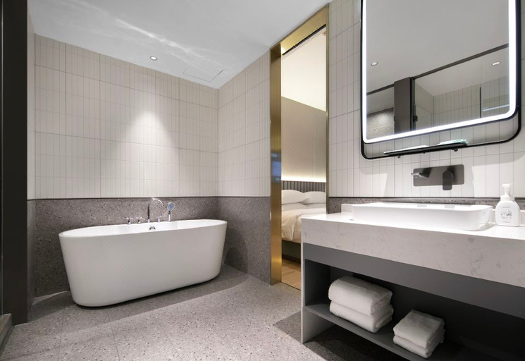Bathroom 3, Country Inn & Suites by Radisson Meishan Danling Jucheng, Meishan