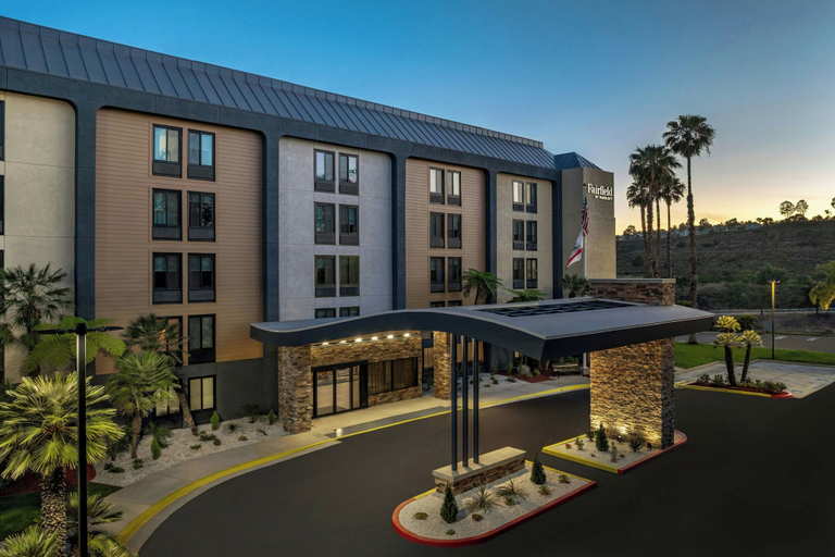 Exterior & Views 2, Fairfield Inn by Marriott Mission Viejo / Orange County, Orange