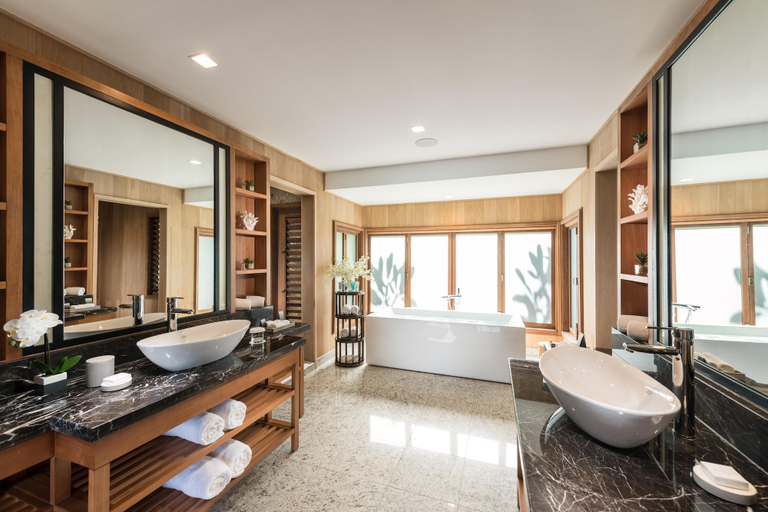 Bathroom 5, Conrad Bora Bora Nui, Bora Bora