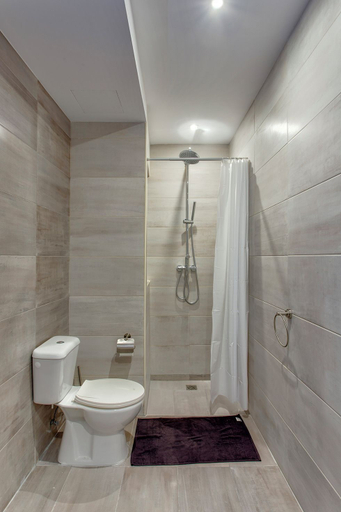 Bathroom, Deluxe Apartment in a Prime Location, Wifi