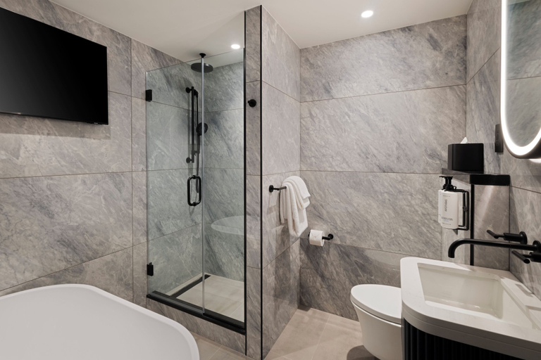 Bathroom 4, voco TIMES SQUARE by IHG, New York