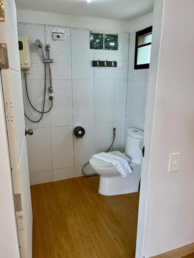 Bathroom 4, Stratus Resort, Khao Kho