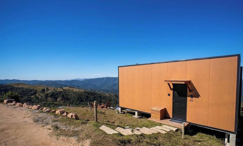 Others 2, Charming Chalet With Fireplace and hot Tub! Vst045, Anitápolis