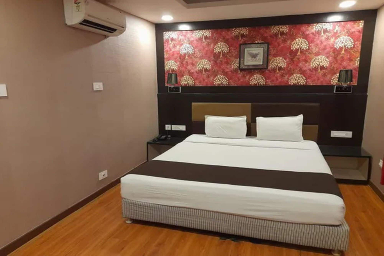 Room 5, FabHotel The Circle Club, North 24 Parganas