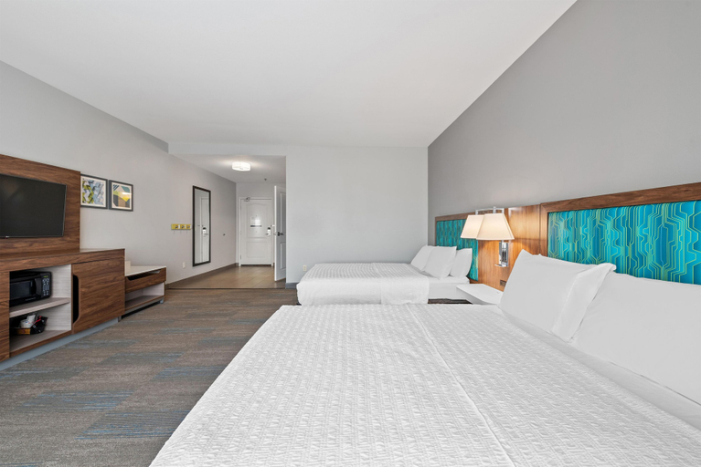 Bedroom 3, Hampton Inn La Junta, Otero