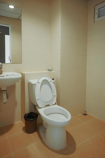 Bathroom, Crystal Place, Pak Kret