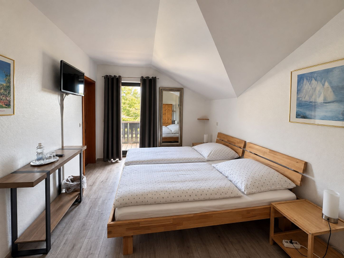 Bedroom 2, Landhotel Linden am Venekotensee, Viersen