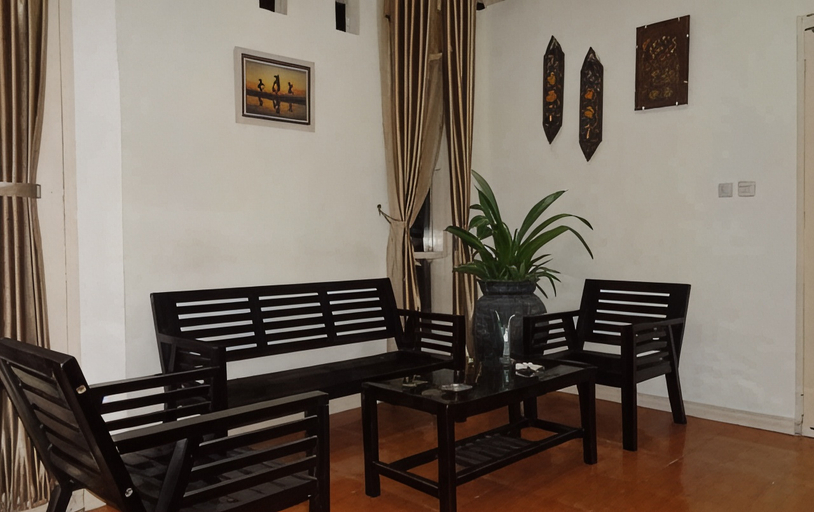Others 4, Wisma Reyhan 1, Kepulauan Selayar