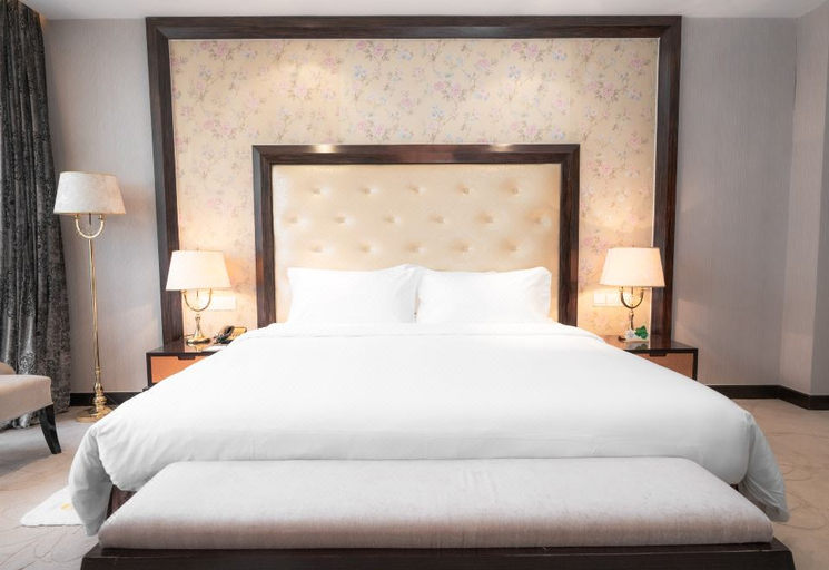 Bedroom 4, Jiangyan Hotel, Taizhou