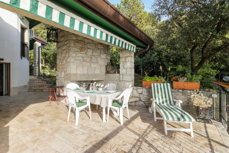 Interior 4, Private Bay Villa - for 10 pp, Private Pier, Trieste