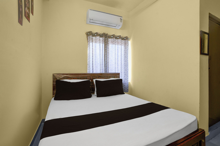 Room 5, Collection O Shriram Gateway Road, Kancheepuram