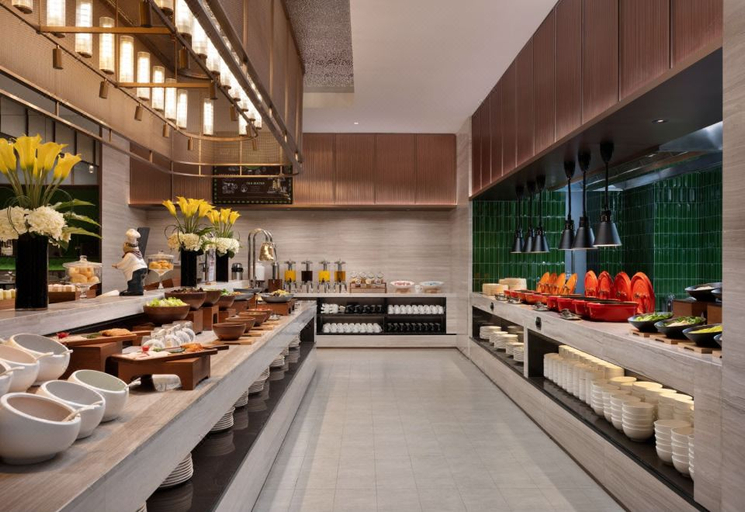 Food & Drinks 5, Hampton By Hilton Guangzhou Xintang Railway Station, Guangzhou