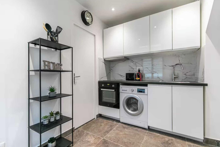Private kitchen 5, Charming Appt - 1br/4p - Montreuil - Proche Paris, Seine-Saint-Denis