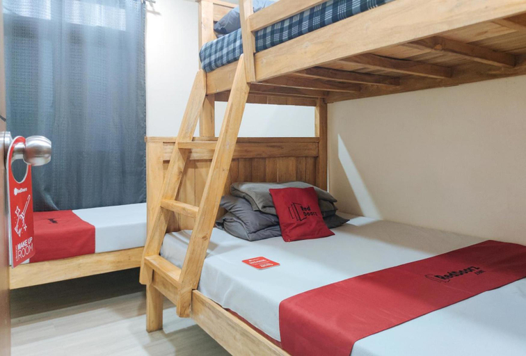 Bedroom 3, RedDoorz near Baguio Night Market, Baguio City
