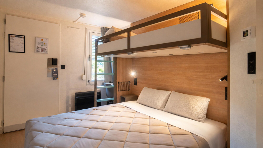 Bedroom 5, Premiere Classe Limoges Nord, Haute-Vienne
