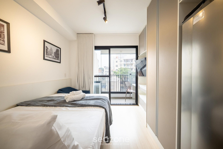 Room 2, Studios in Build. w/ Pool in Bela Vista SP - Sncs, São Paulo