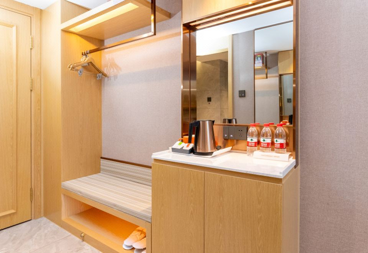 Bathroom 3, Vienna Hotel (Guilin New Convention and Exhibition Center), Guilin