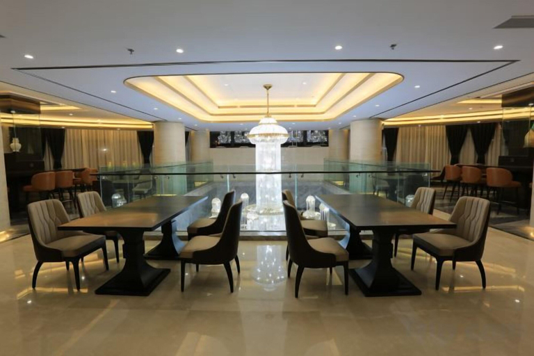 Food & Drinks 5, Yongxing Hotel, Chuxiong Yi