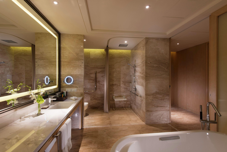 Bathroom 5, Hilton Yuxi Fuxian Lake, Yuxi