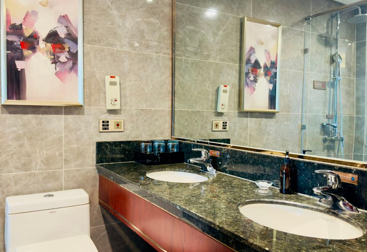 Bathroom 4, Tianfeng International Hotel, Yulin