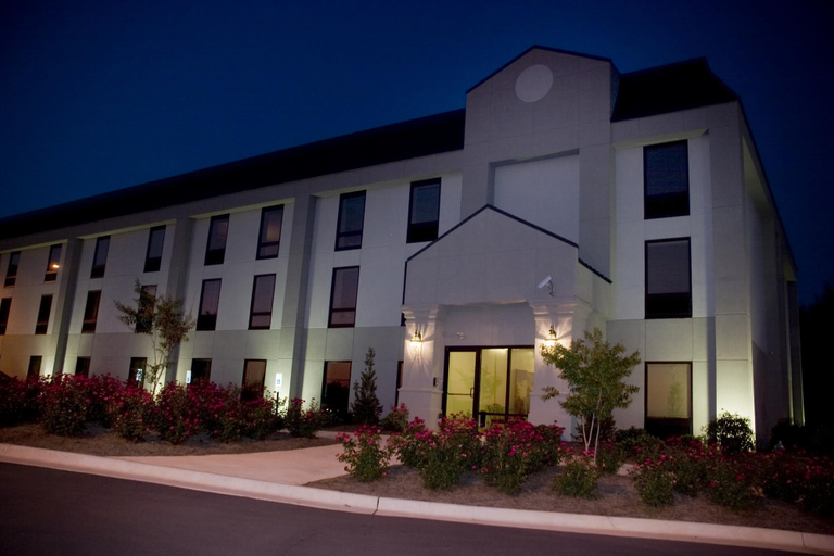 Exterior & Views 2, Hampton Inn Madison Huntsville Airport, Madison
