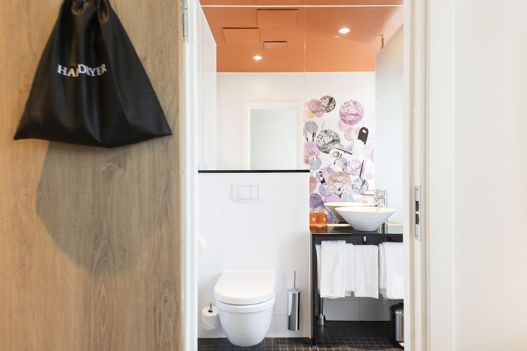 Bathroom 4, Motel L Älvsjö, Stockholm