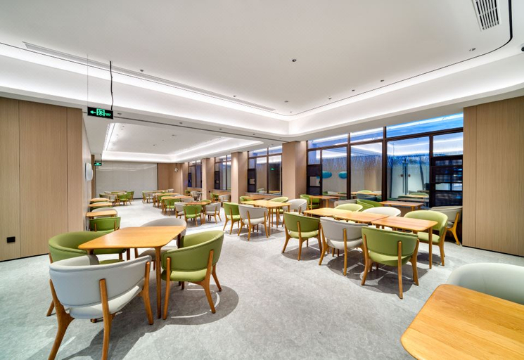 Food & Drinks 4, Ji Hotel Shanghai Pudong Airport Chuansha Road, Shanghai