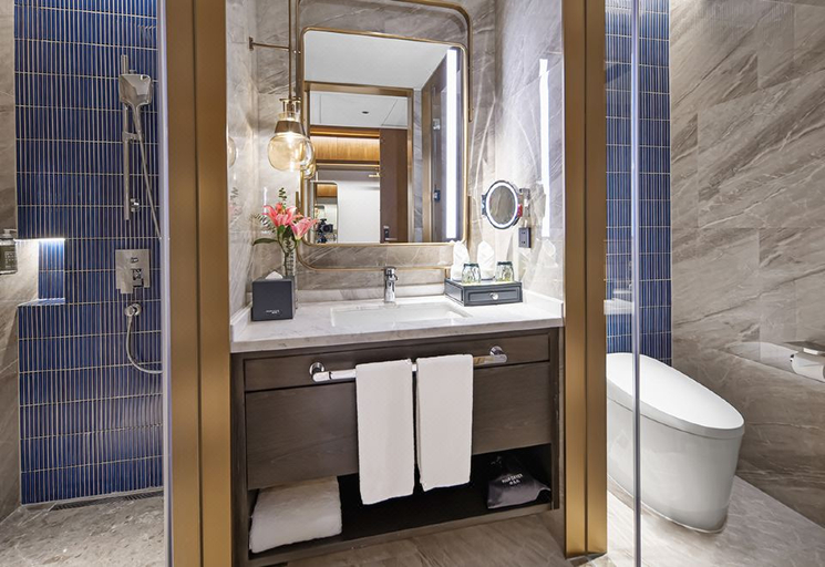 Bathroom 4, Ex Golden Tulip Shanghai Hongqiao Yankuang, Shanghai