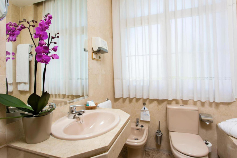 Bathroom 4, VP Jardin de Tres Cantos, Madrid