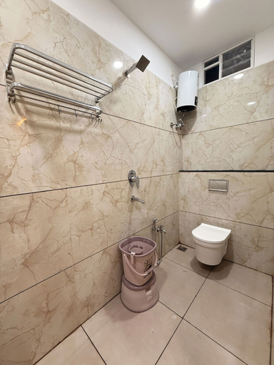 Bathroom 4, Hotel Kusum Kunj, Ujjain