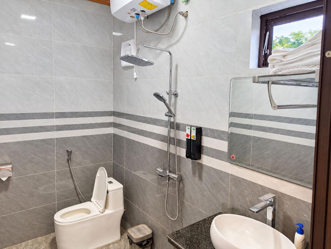 Bathroom 5, Ninh Binh Greenland Homestay, Hoa Lư