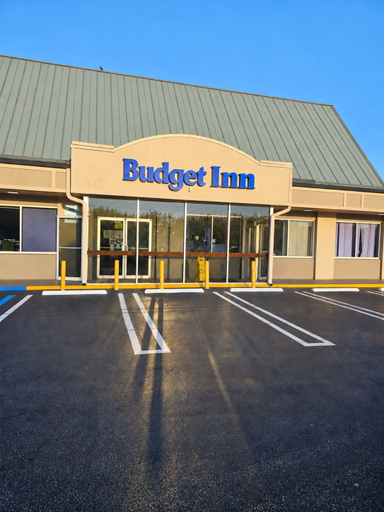 Exterior & Views 2, Budget Inn, Broward