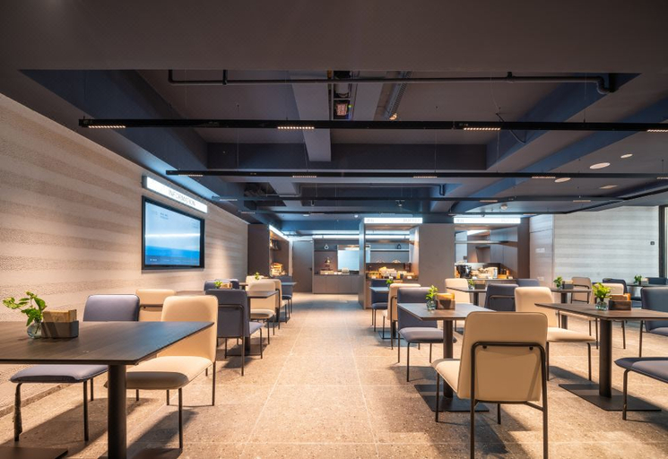 Food & Drinks 5, Atour Light Hotel Dalian Zhongshan Square Renmin Road, Dalian