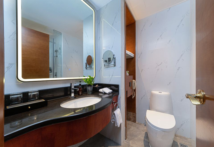 Bathroom 3, Xiang'an Yihao Hotel, Xiamen
